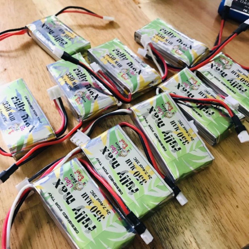 Pin máy bay đk từ xa 2s 7.4vol 350mah 25c