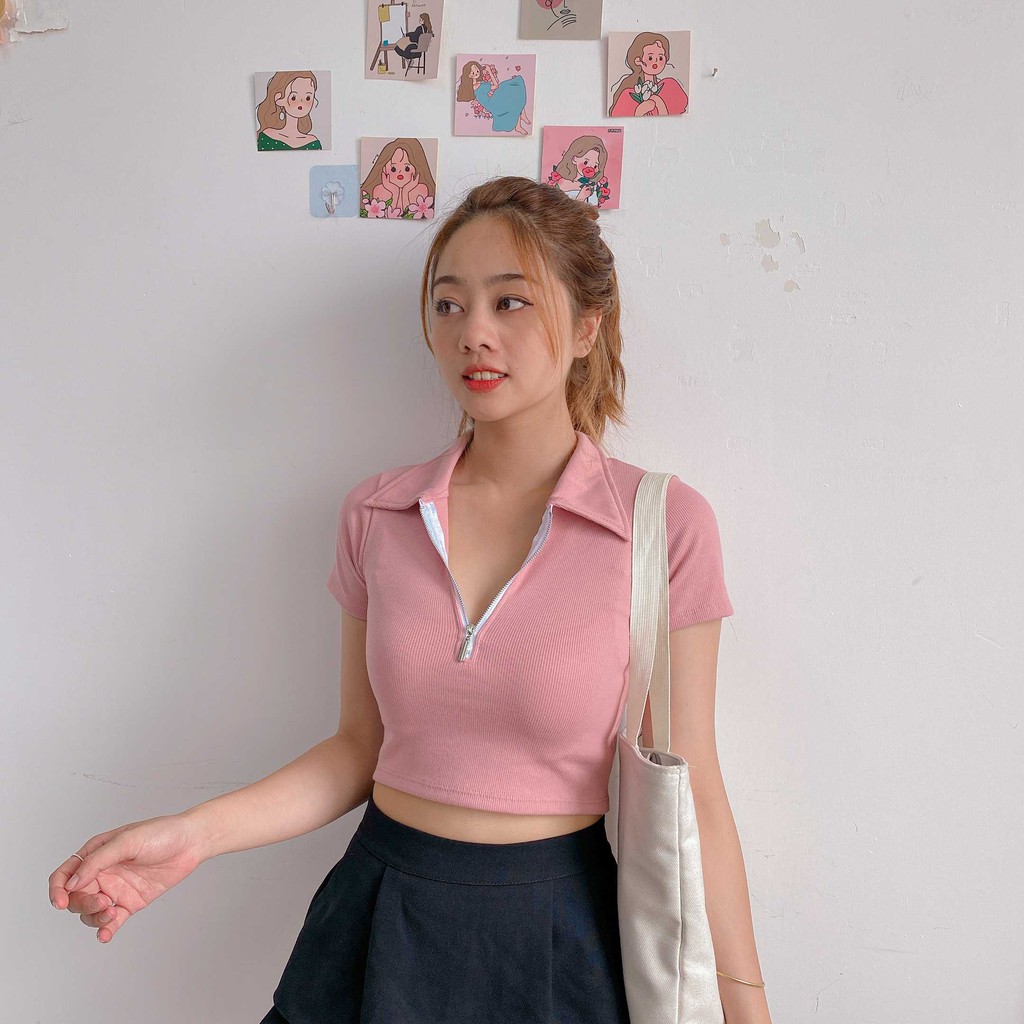 [Mã WASKT410K giảm 10K đơn 50K] Áo tay ngắn cổ bẻ dây kéo ngực ulzzang thời trang nữ Fmstyle Saigon 20TU11T372309 | BigBuy360 - bigbuy360.vn