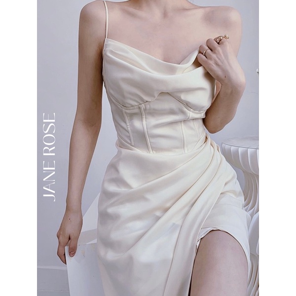 Estwher Dress - Đầm lụa body trễ ngực xẻ đùi gợi cảm