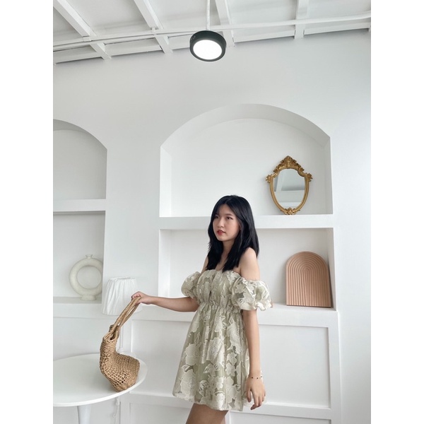 Áo trễ vai ren💕