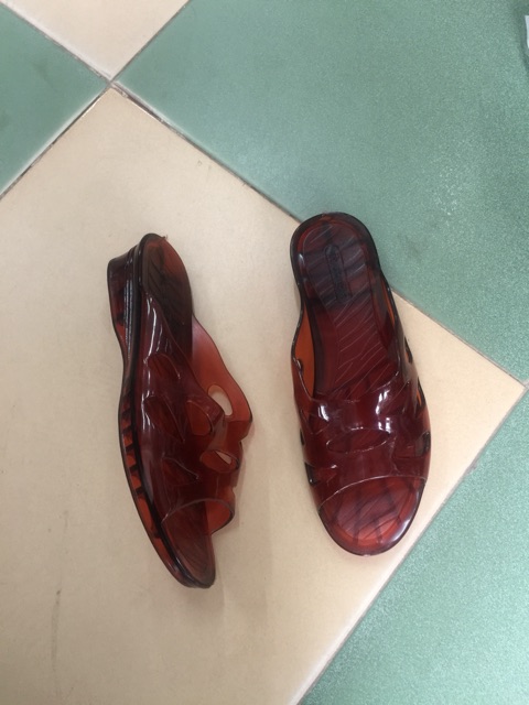 Dép Lê nhựa trung tuổi 2 màu(giao ngẫu nhiên màu) đế thấp nhựa bền