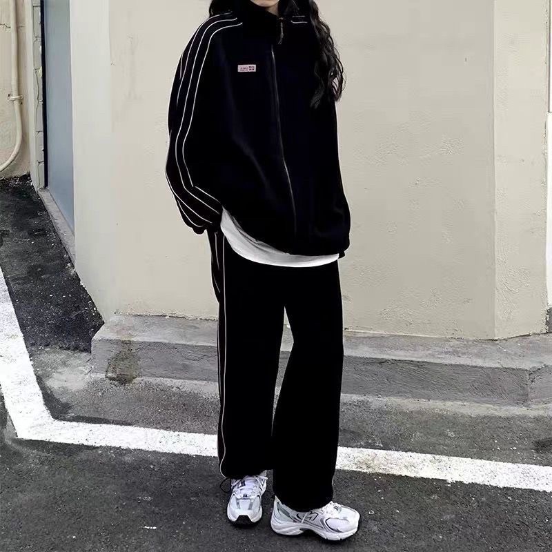 Bộ đồ thể thao kẻ sọc ulzzang phong cách Hàn Quốc hàng siêu đẹp (ảnh thật)