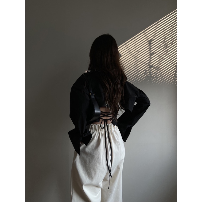 Áo sơ mi sexy cài cúc hở lưng thắt dây lưng dây chéo phong cách Hàn Quốc