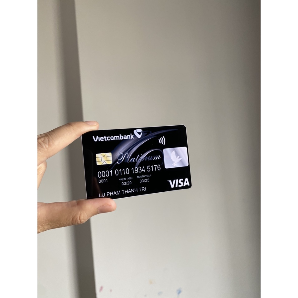 Danh thiếp thông minh in hình thẻ đen ngân hàng - TÊN/QR CODE THEO YÊU CẦU - THẺ 1 CHẠM