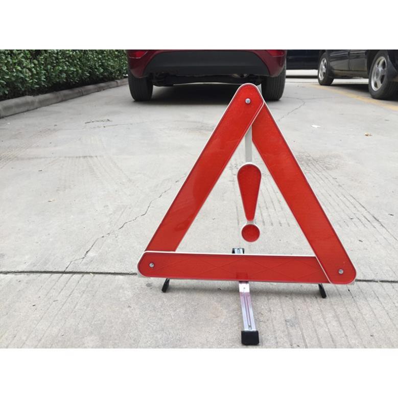 Tam giác cảnh báo sự cố phản quang cho xe hơi ô tô