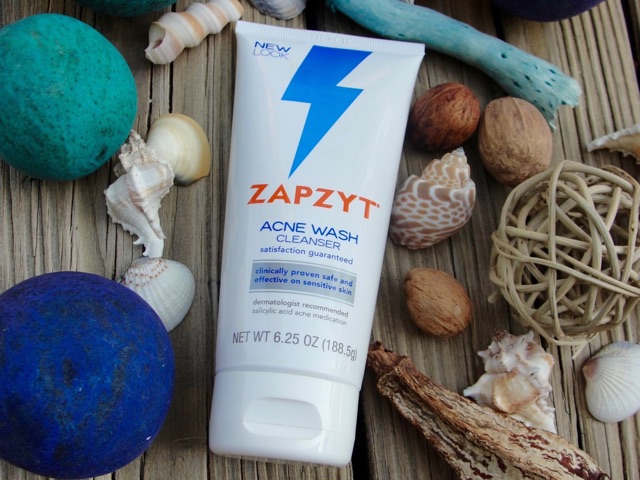 Sữa rửa mặt giảm mụn Zapzyt Acne Wash