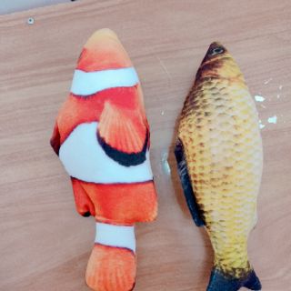 Cá nhồi bông cho chó mèo