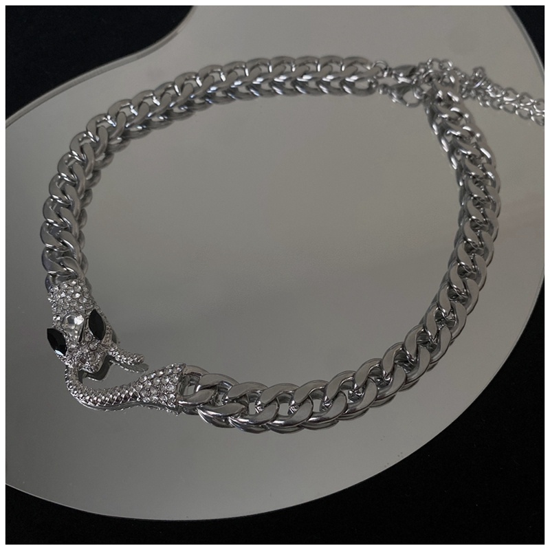 Vòng cổ Hình Rắn Đính Đá Sang Trọng Quyến Rũ