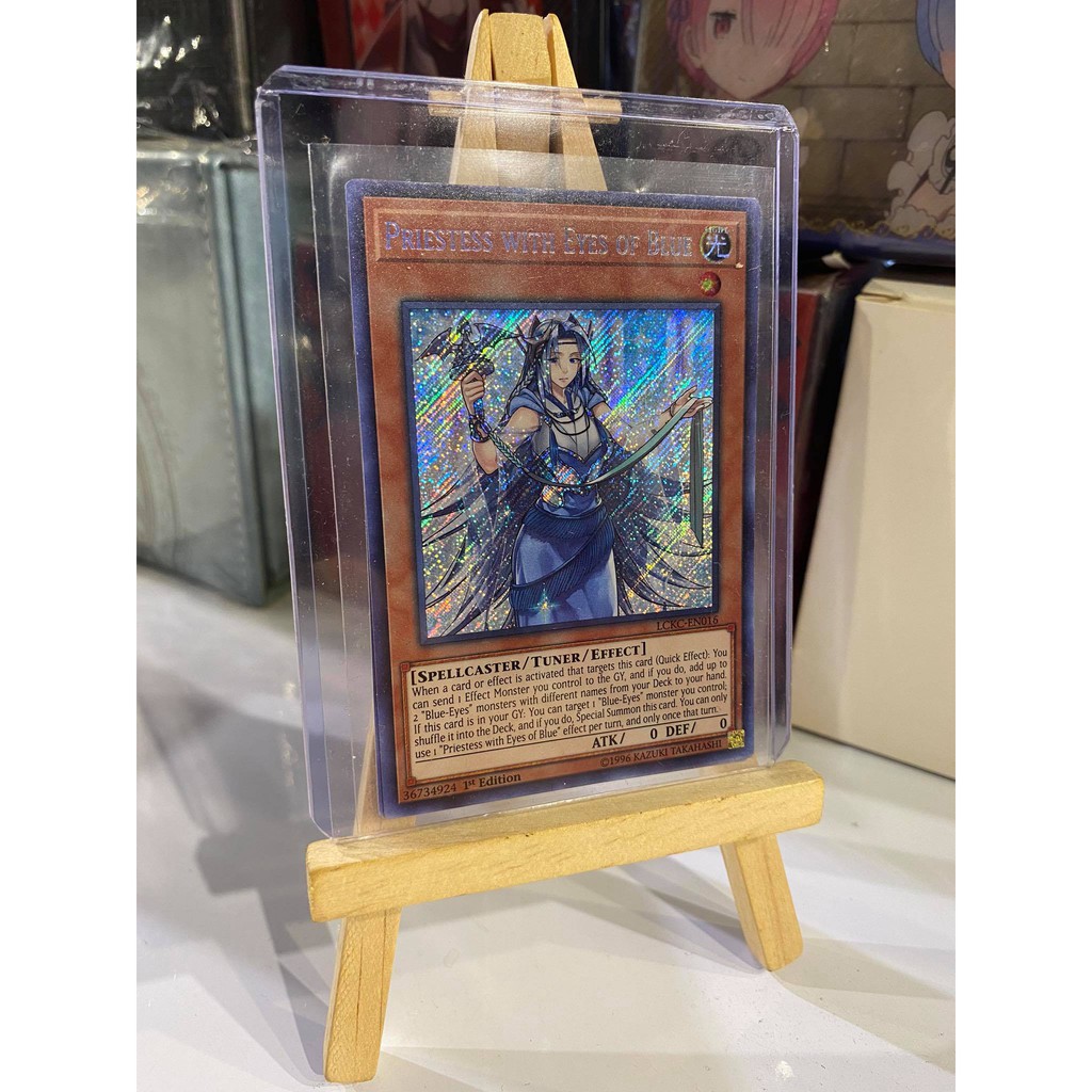 Lá bài thẻ bài Yugioh Priestess With Eyes Of Blue waifu – Secret Rare - Tặng bọc bài nhựa bảo quản