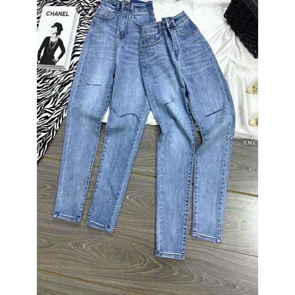 Quần jeans cắt rách