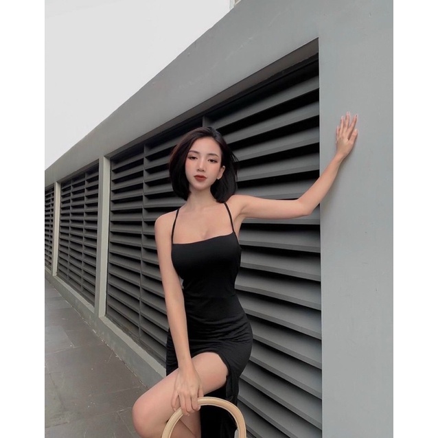 Đầm Gân Kiểu Xẻ Tà Phối Bèo Đan Dây Lưng Gợi Cảm D104