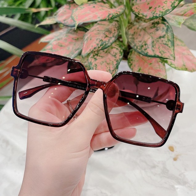 Kính Mát Hợp Kim Nam nữ FENDI Tròng Phân Cực Polarized | BigBuy360 - bigbuy360.vn