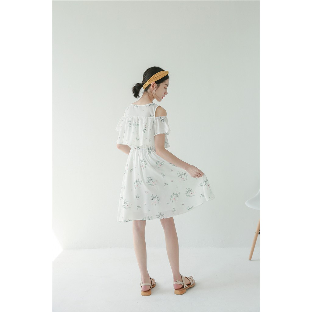 Váy maxi hoa hở vai