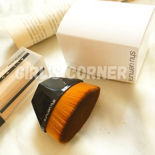 Cọ Nền Shu Uemura Petal 55 Foundation
