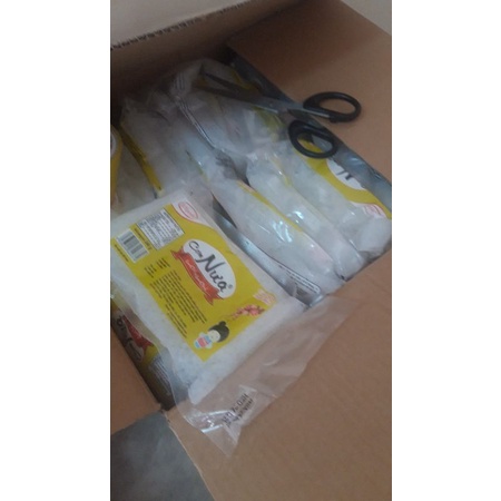 CƠM NƯA SẢN PHẨM CỦA CÔNG TY VỊ NGUYÊN 28K/ 1 GÓI