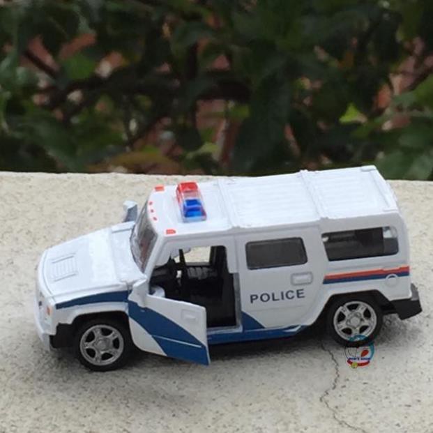 [nowship] SIÊU HOT: Hộp 5 chiếc ô tô sắt: xe cảnh sát mở cánh tỉ lệ 1:64, chạy bánh đà cao cap