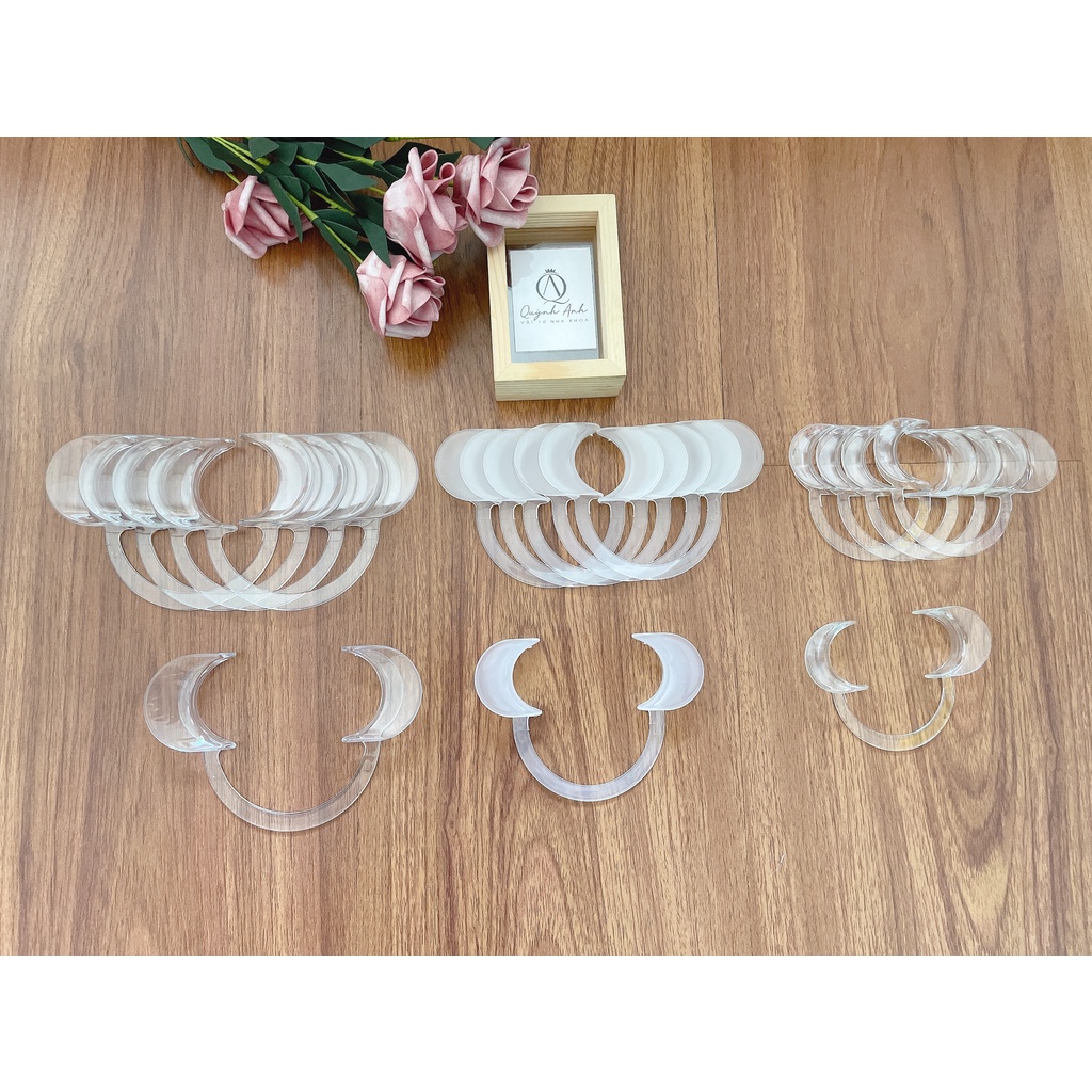Banh miệng ba chiều- banh miệng chữ C