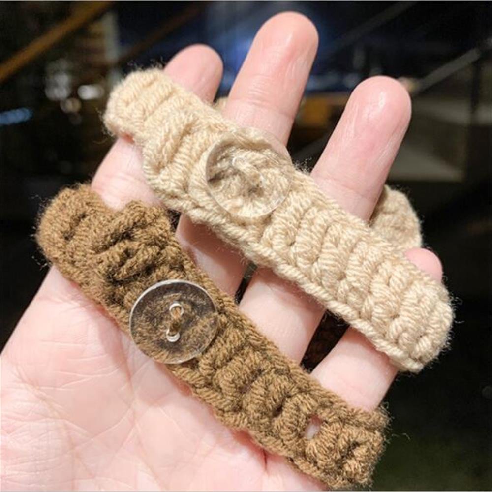 Vòng tay đan len hình chú thỏ/ ếch/ cà rốt đáng yêu sáng tạo cho bé