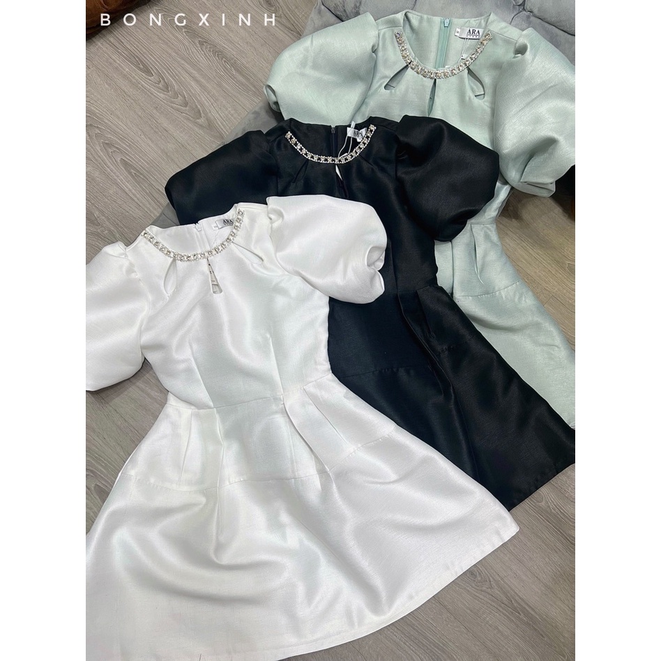 Váy tacta cổ đính siêu sang , gigi