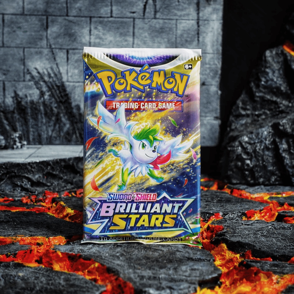 Tổng Hợp Một gói thẻ bài Pokemon Tcg booster pack bản tăng cường XY, Sun and Moon, Sword and Shield Chính hãng USA