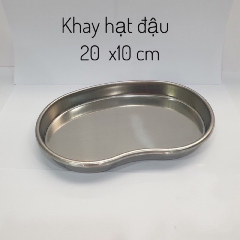 khay inox hạt đậu chứa dụng cụ y tế