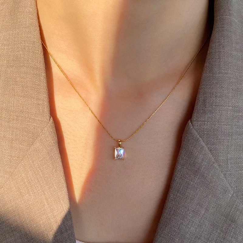 Dây Chuyền Titan Ko Han Rỉ Đá Nhân Tạo Hình Chữ Nhật TT 4042