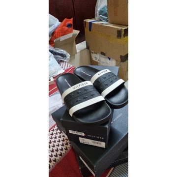 Dép Tommy Hilfiger. Hàng Auth mua tại Mỹ- Full hộp