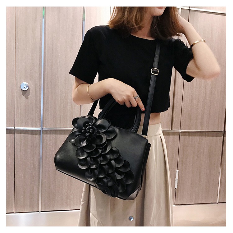 Túi xách nữ thời trang ♥️ FREESHIP ♥️Túi công sở đuuôi công QC