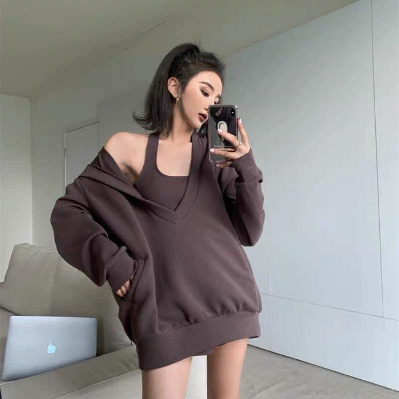 Set 3 món quần đùi áo yếm và áo khoác ngoài cổ V fom rộng cá tính hợp thời trang