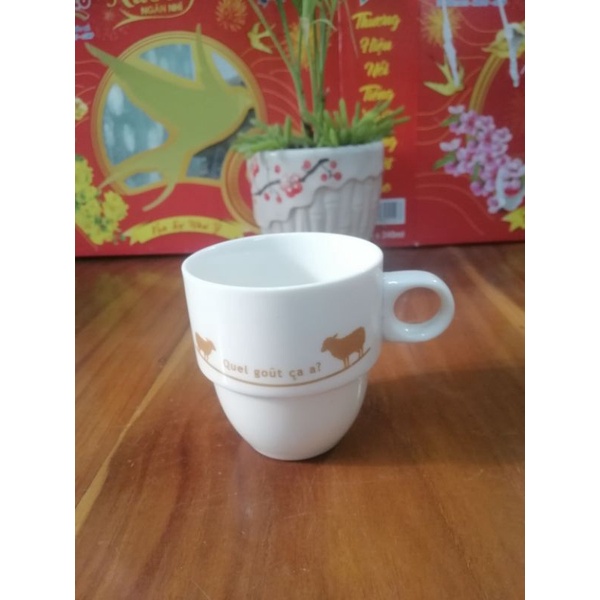 Ly sứ Nhật đồng giá