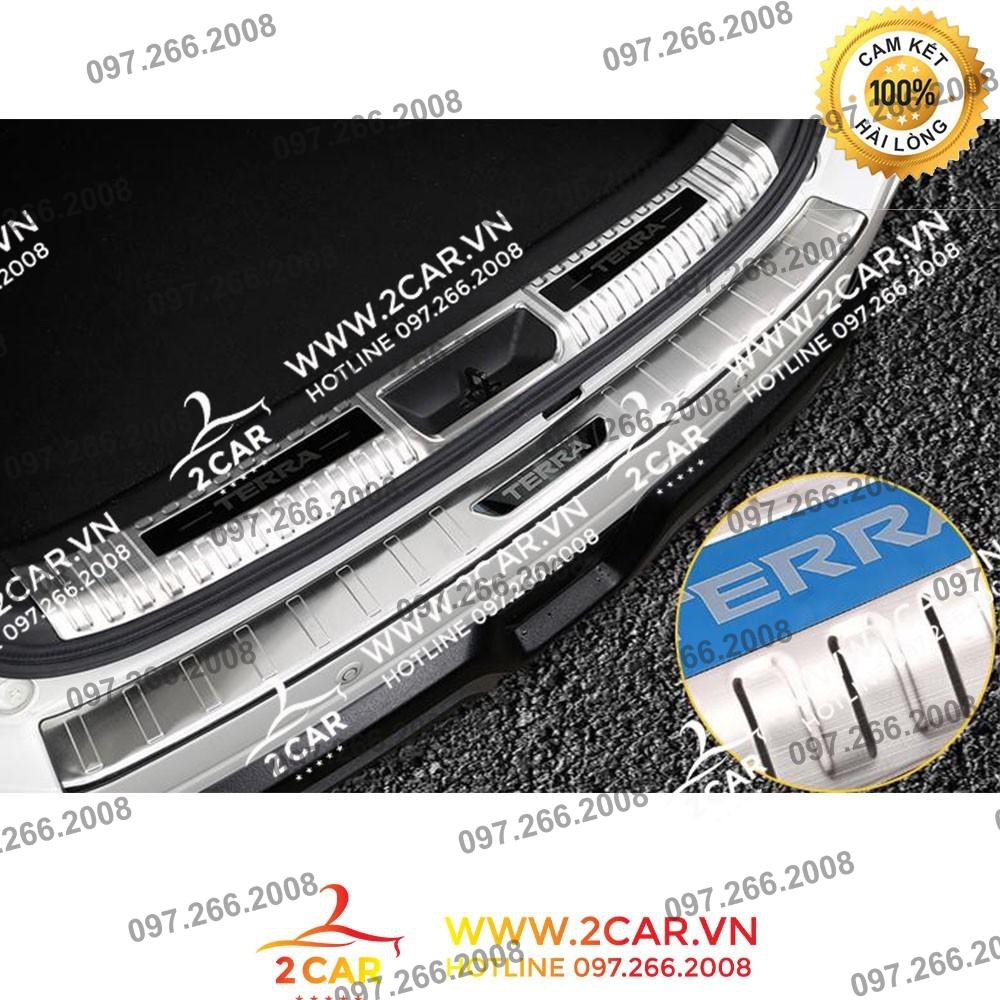 Ốp chống trầy cốp trong, ngoài xe NISSAN TERRA, chất liệu Inox