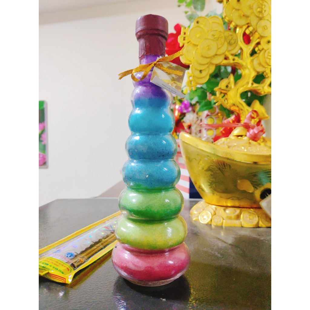 Chai muối phong thủy bày bàn thờ