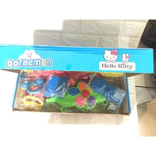 Kệ chữ A Doremon siêu xinh cho bé