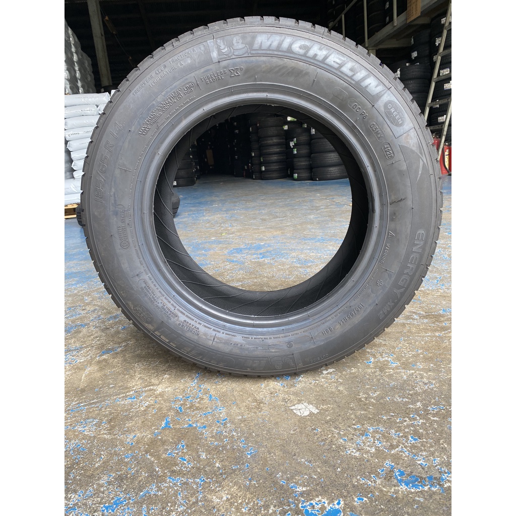 Lốp Michelin 185/65R14 XM2+