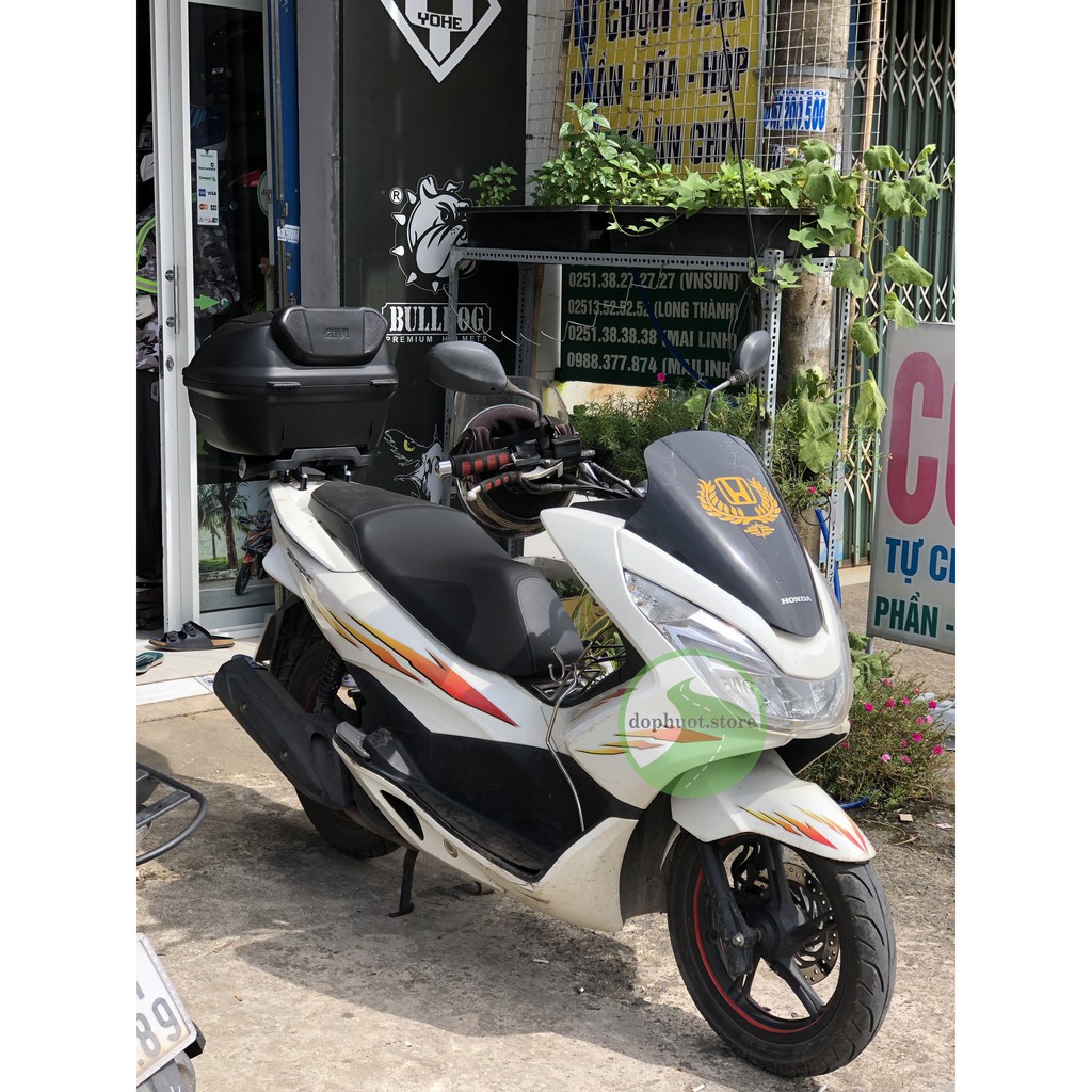 Xe PCX gắn thùng givi B360N/B360NT