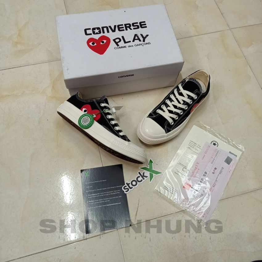 Giày converse play tim màu đen nam nữ cổ thấp