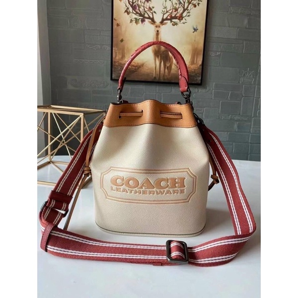 Túi Coach Bucket🎉