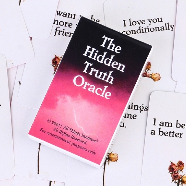 Bộ bài The Hidden Truth Oracle 54 lá sử dụng cùng Tarot hoặc Lenormand