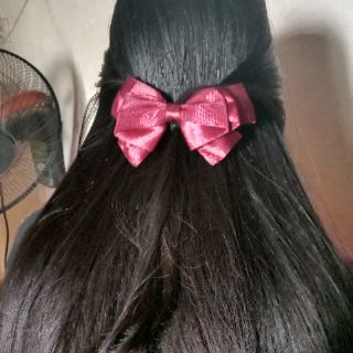 Kẹp nơ xinh