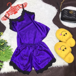 Set bộ mặc nhà phi lụa.