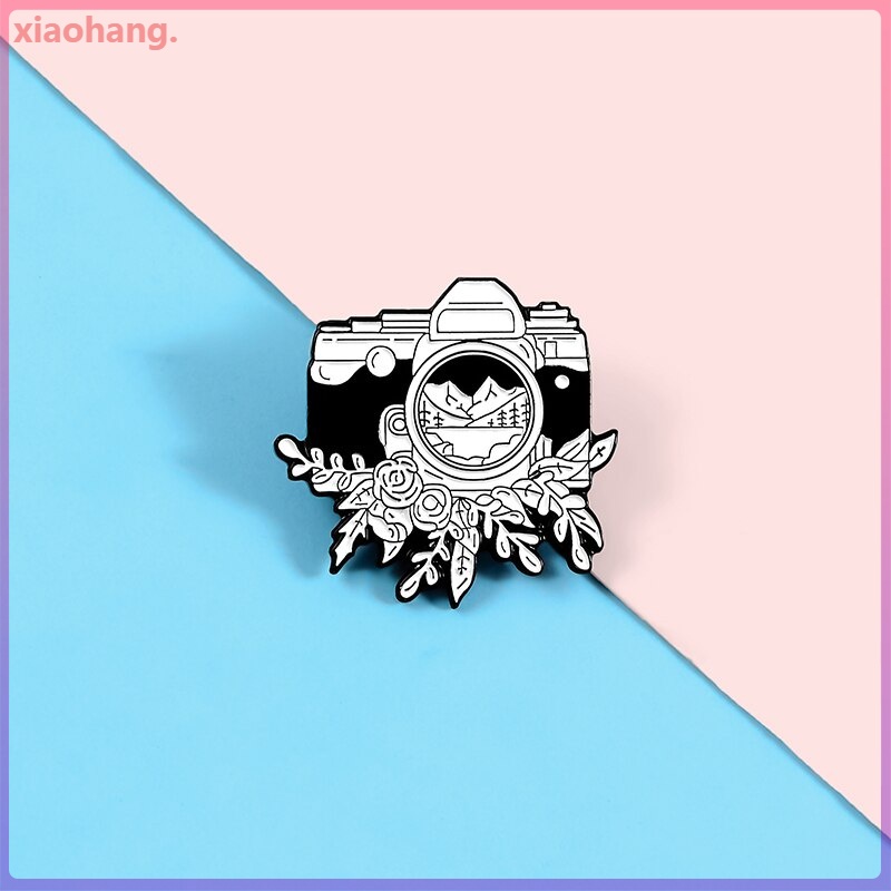 Huy hiệu cài áo hình máy ảnh bằng kim loại