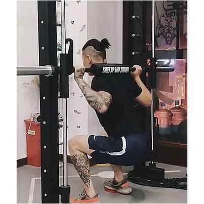 Đệm Lót Gánh Tạ Đệm Mút Valeo Chính Hãng Giá Tốt SHUT UP AND SQUAT Đệm vải valeo cao cấp -ĐGT-444