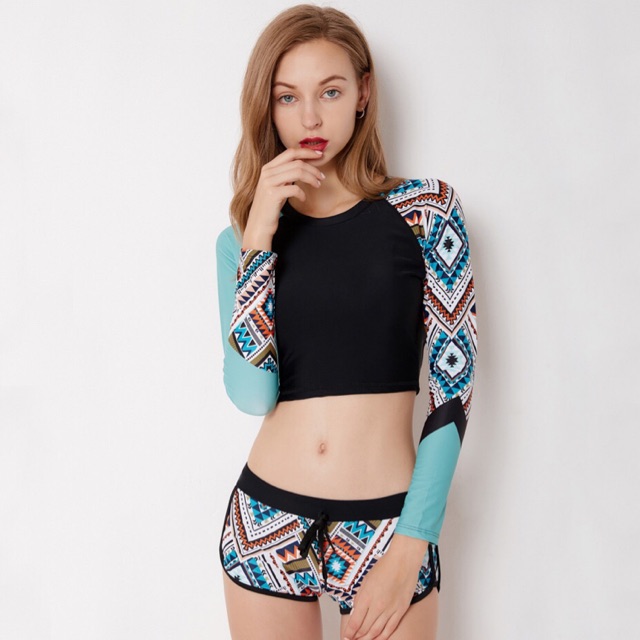 Bikini dài tay đi biển họa tiết đẹp đồ bơi chống nắng Hàn Quốc | BigBuy360 - bigbuy360.vn