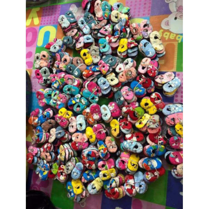 Giày nỉ bông cho bé