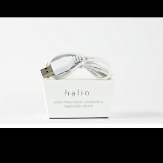 Dây sạc máy rửa mặt Halio đầu USB