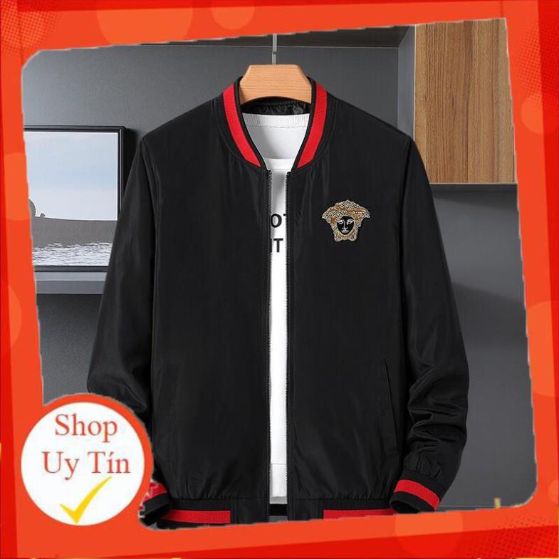 HÀNG QUẢNG CHAU ODER áo khoác nam viền sọc đỏ đen logo thêu versace quảng châu dù poly