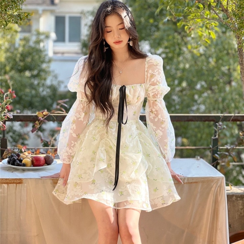 Váy dài tay hoa nhí cổ vuông, Đầm hoa nhí vintage cổ vuông dúm ngực dáng A bồng bềnh