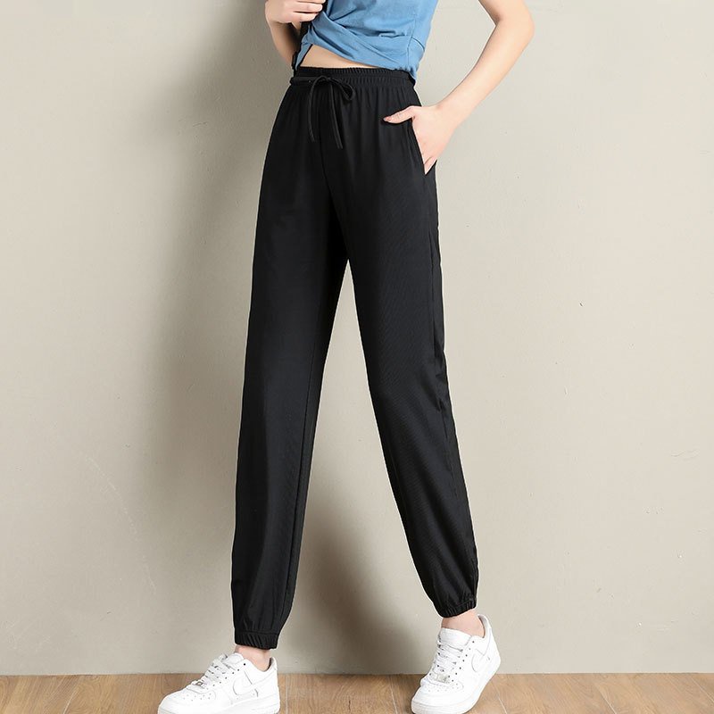 Quần jogger thun tăm Quần ống rộng bo gấu Junnie Closet