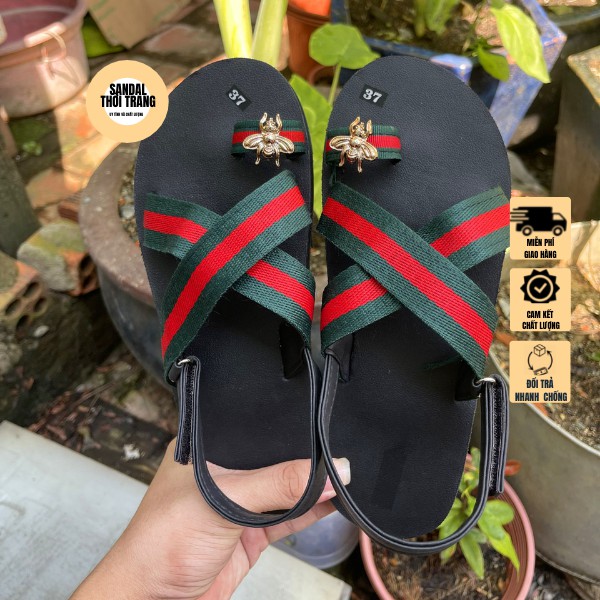 Giày sandal nữ đi học [ẢNH THẬT 100%] màu đen Dép xăng đan quai hậu nỏ ngón F87 gắn ong sandalthoitrang