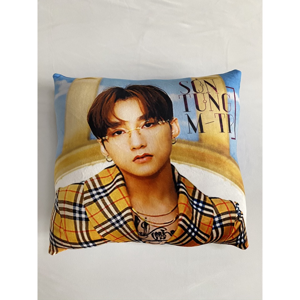 Gối hình vuông kê lưng, để sofa hình Sơn Tùng M-TP